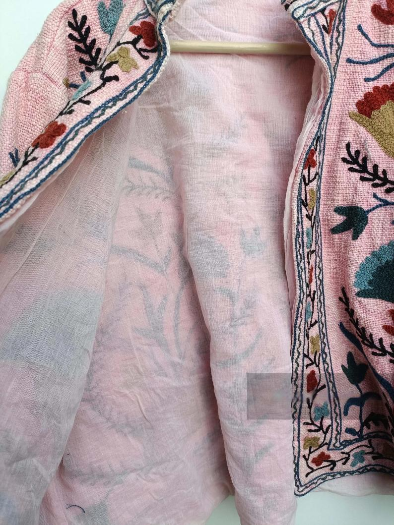 Chaqueta Suzani de algodón bordada a mano - Rosa
