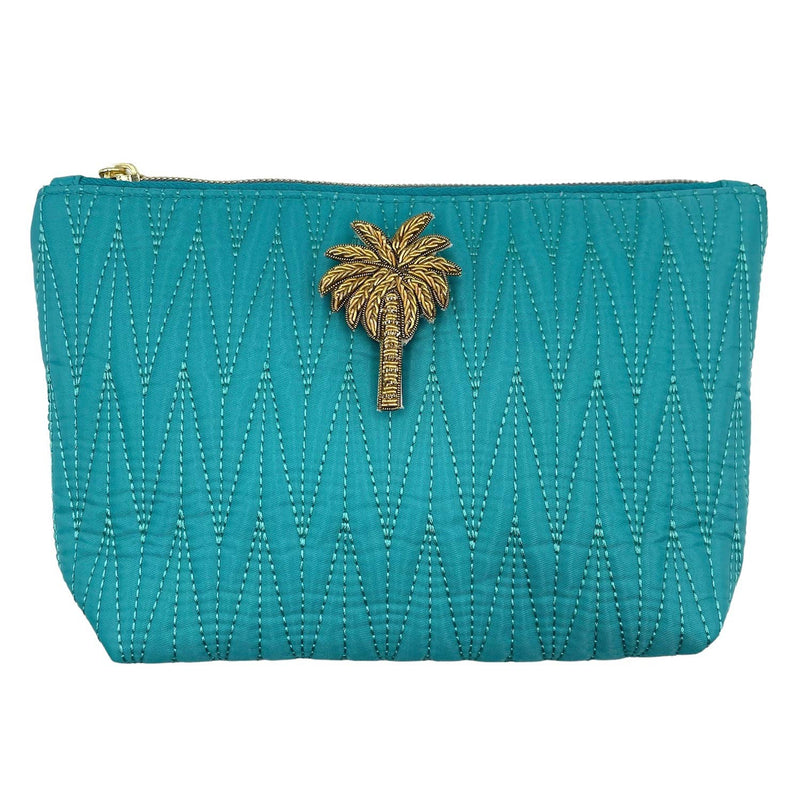 Bolsa de maquillaje Tribeca turquesa con alfiler en forma de palmera