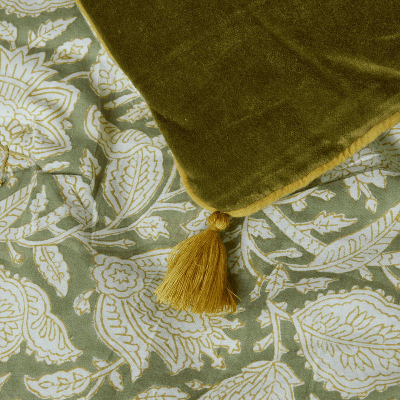 BONHEUR DU JOUR Plaid de sofá  Chandra Kaki