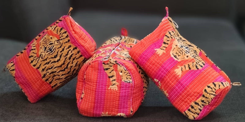 Bolsa de maquillaje/aseo