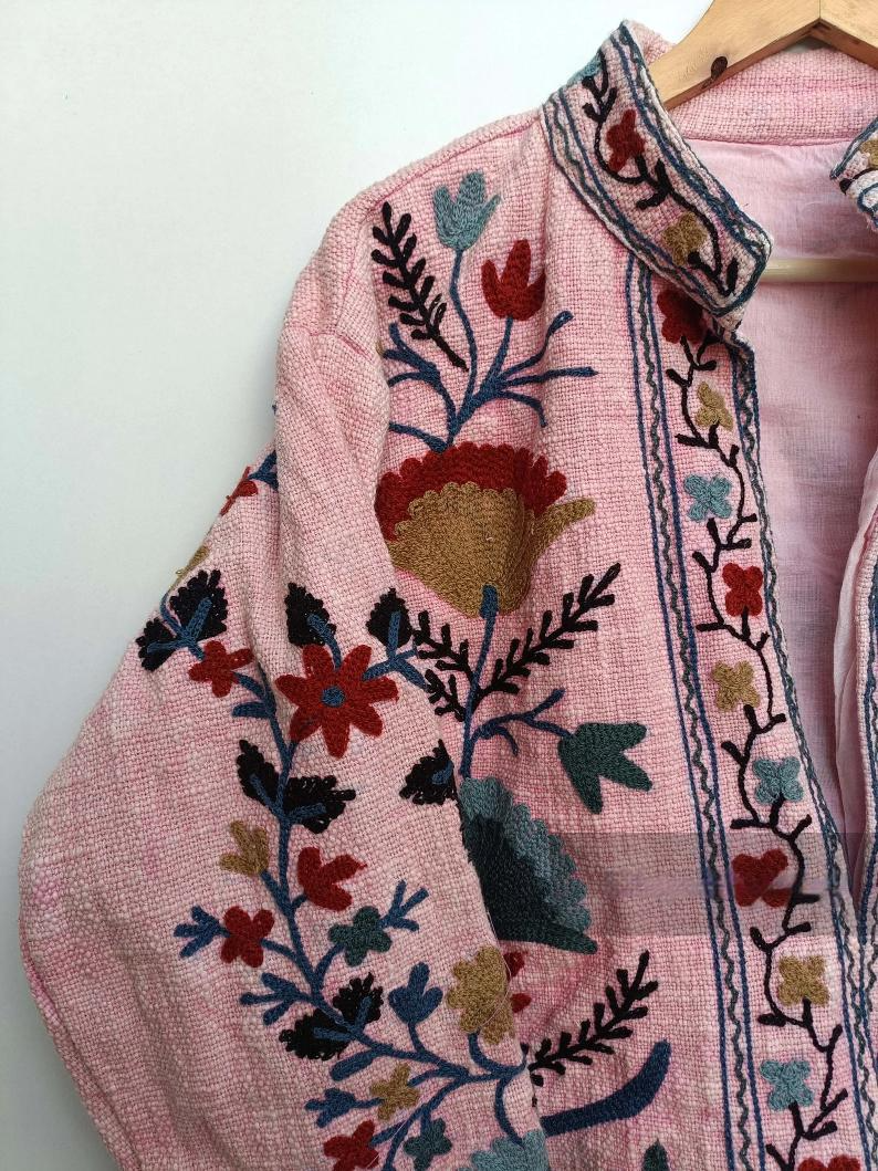 Chaqueta Suzani de algodón bordada a mano - Rosa