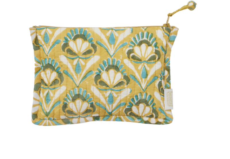 BONHEUR DU JOUR  Bolsa pequeña acolchada con estampado de flores indias