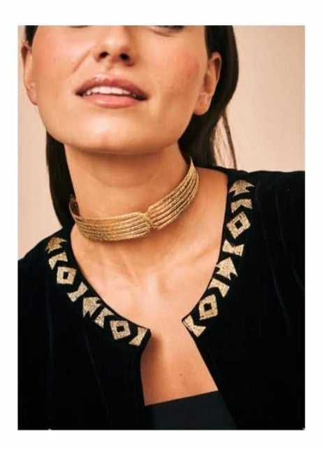 LATIDO Choker latón baño de oro