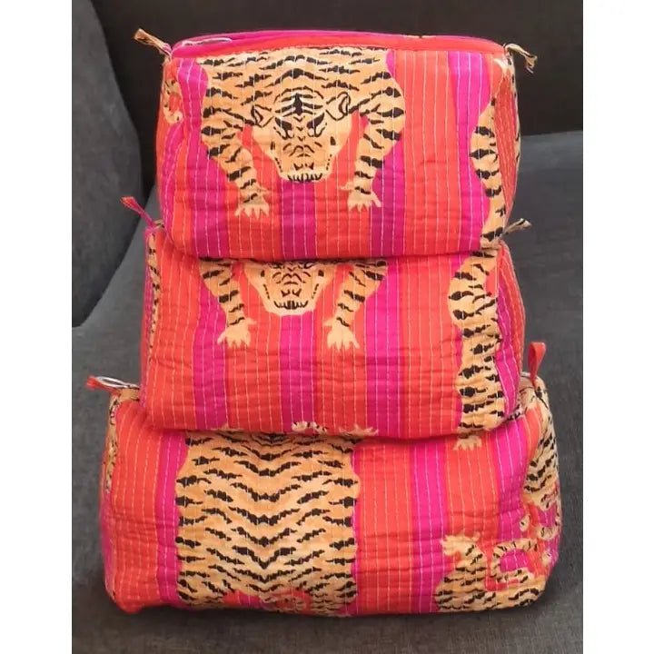 Bolsa de maquillaje y aseo acolchada de algodón Tiger: Solo pequeño