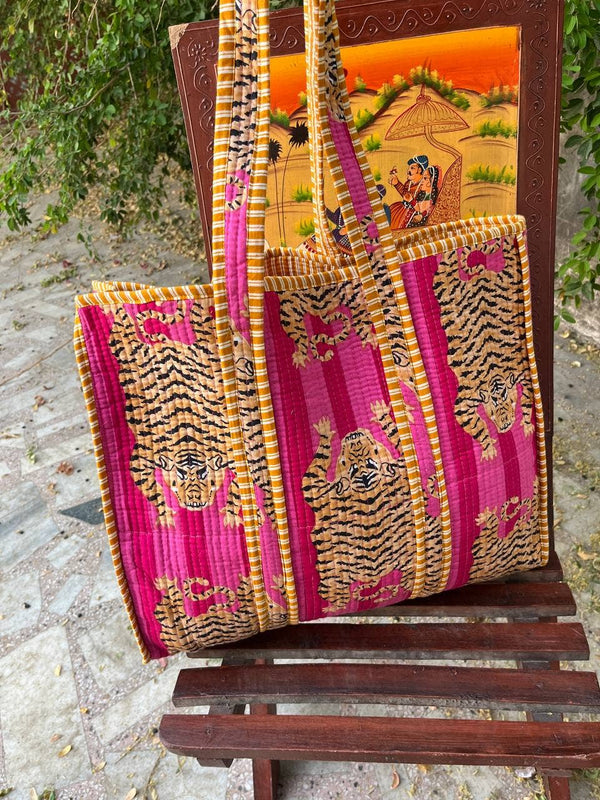 Compras con estampado de tigre grande reversible estampado a mano en algodón