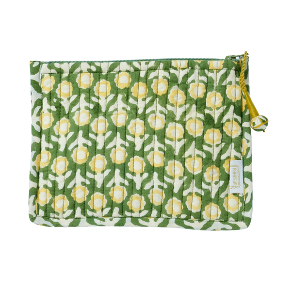 BONHEUR DE JOUR Bolsa pequeña acolchada con estampado de flores indias, color verde Isha