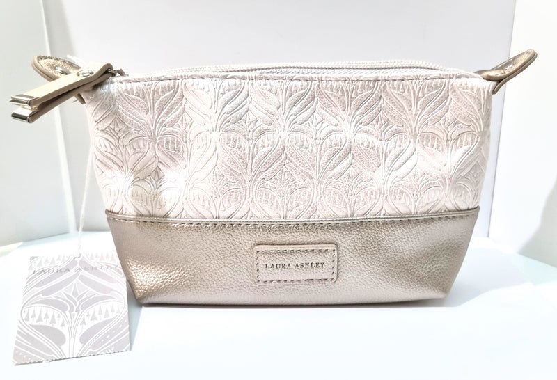 LAURA ASHLEY NECESER