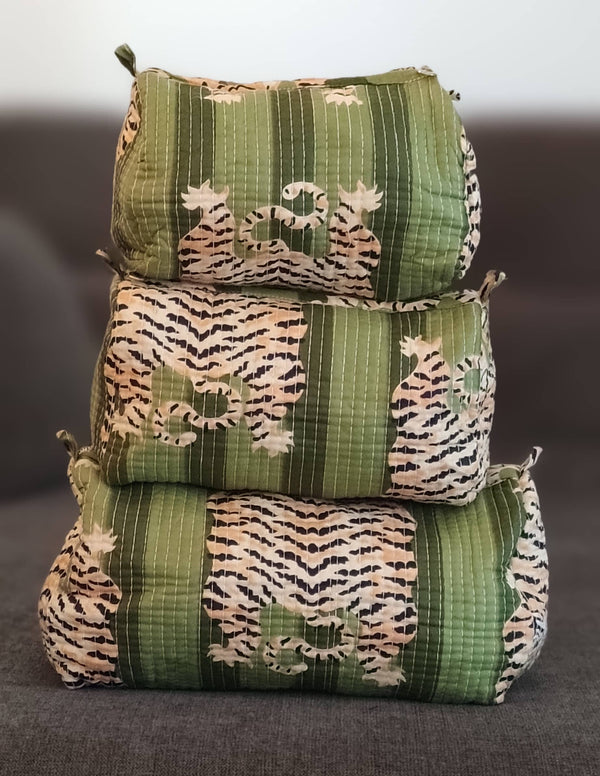 Bolsa de maquillaje y aseo acolchada de algodón  Tiger: Solo grande
